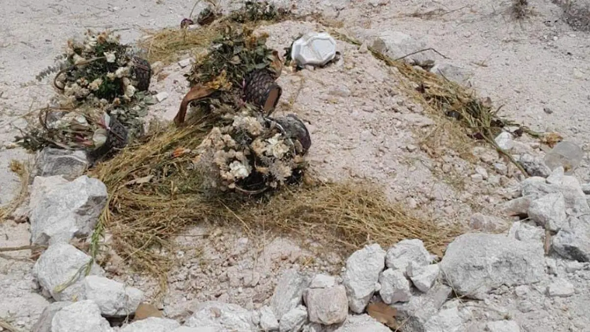 Tumba irregular en terreno baldío de Santo Tomás Chautla